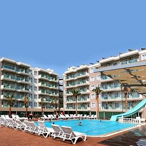 Grand Akca Hotel
